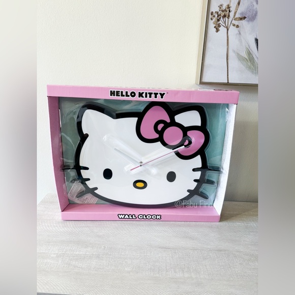Hello Kitty Pink Wall Clock